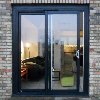 Individuell angepasste Türen aus mehreren Gleitglas-Patio-Türen Leichtgewicht mit isoliertem gehärtetem Glas