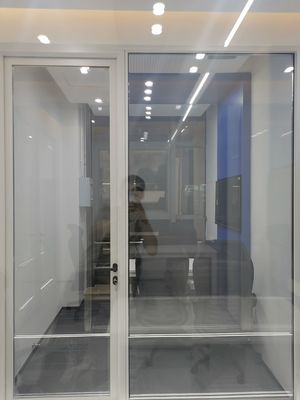 Isolierte, gehärteten, durchsichtigen Glas- und Aluminium-Schwingküchentüren