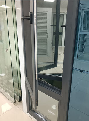 Moderne, nach außen schwingende, langlebige Fenster mit Doppelverglasung