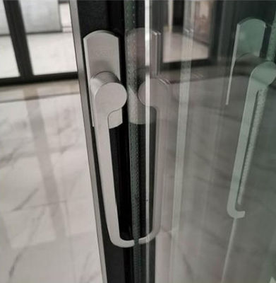 Korrosionsbeständige Aluminium-Falttüren mit thermischer Auflösung Schlanke Aluminium-Zweifachtüren