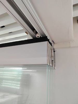 Fluorkohlenstoffsprühende Schiebetüren aus Aluminium mit thermischer Auflösung