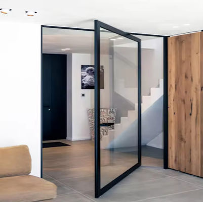 Aluminiumlegierung Rahmenlose Glas-Pivot-Tür Korrosionsbeständig Einfache Reinigung