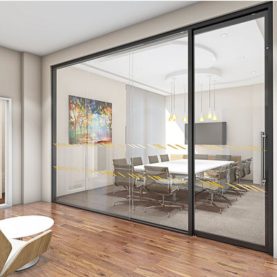 Schutz der Privatsphäre Gewerbliche Glaspartitionen mit modernem Design anpassbar