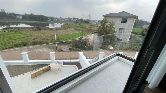 Gerüstlose Aluminium-U-Kanal-Glasgeländer Rechteckige U-Kanalbalustrade