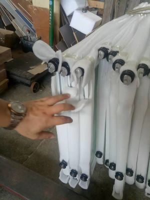 Aluminiumklappbare Tür mit guter Schalldämmung Hochwertiges EPDM und Silicone-Dichtungsmittel für eine einfache Installation