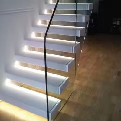 Schwebende gerade Treppe aus natürlichen Marmor für Wohn- oder Gewerbeflächen