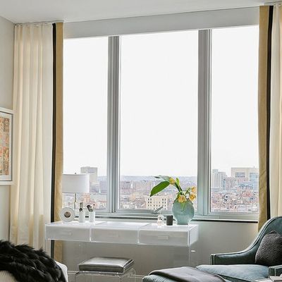 Doppelt verglastes Schiebefenster mit Aluminiumlegierungsrahmen und Isolierglas für eine Lebensdauer von 50 Jahren