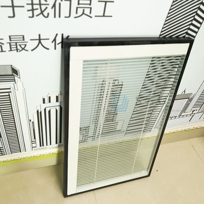 Doppelt verglaste, isolierte Lamellen-Fensterflügel-Dichtung mit Innenjalousie-Zubehör zwischen den Glasscheiben