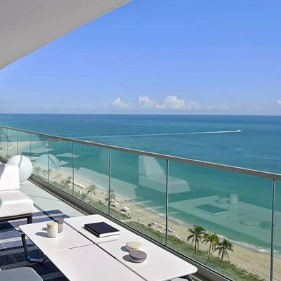 Anti-Hurricane-Sicherheits-U-Profil-Glasgeländer mit Außenaluminium und CE-zertifizierter rahmenloser Glasbalustrade